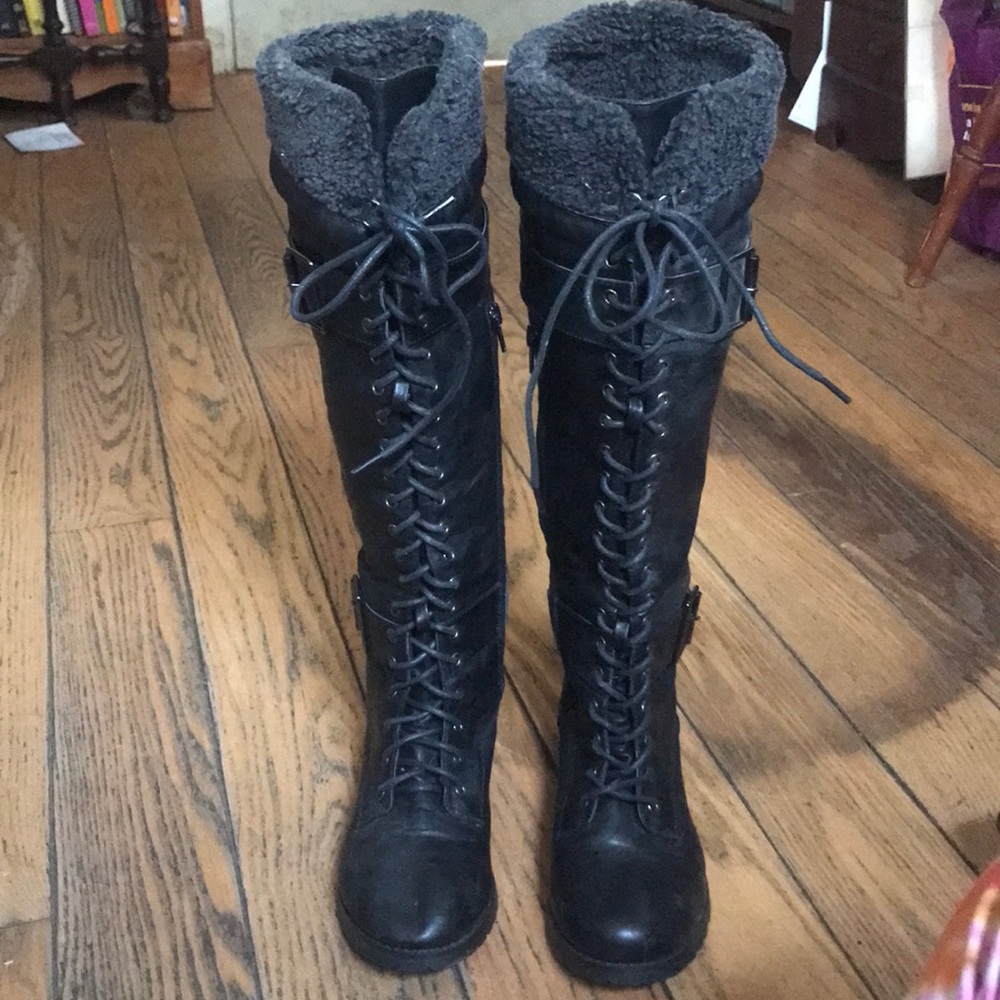Justfab brand black lace up zipper boots size 7